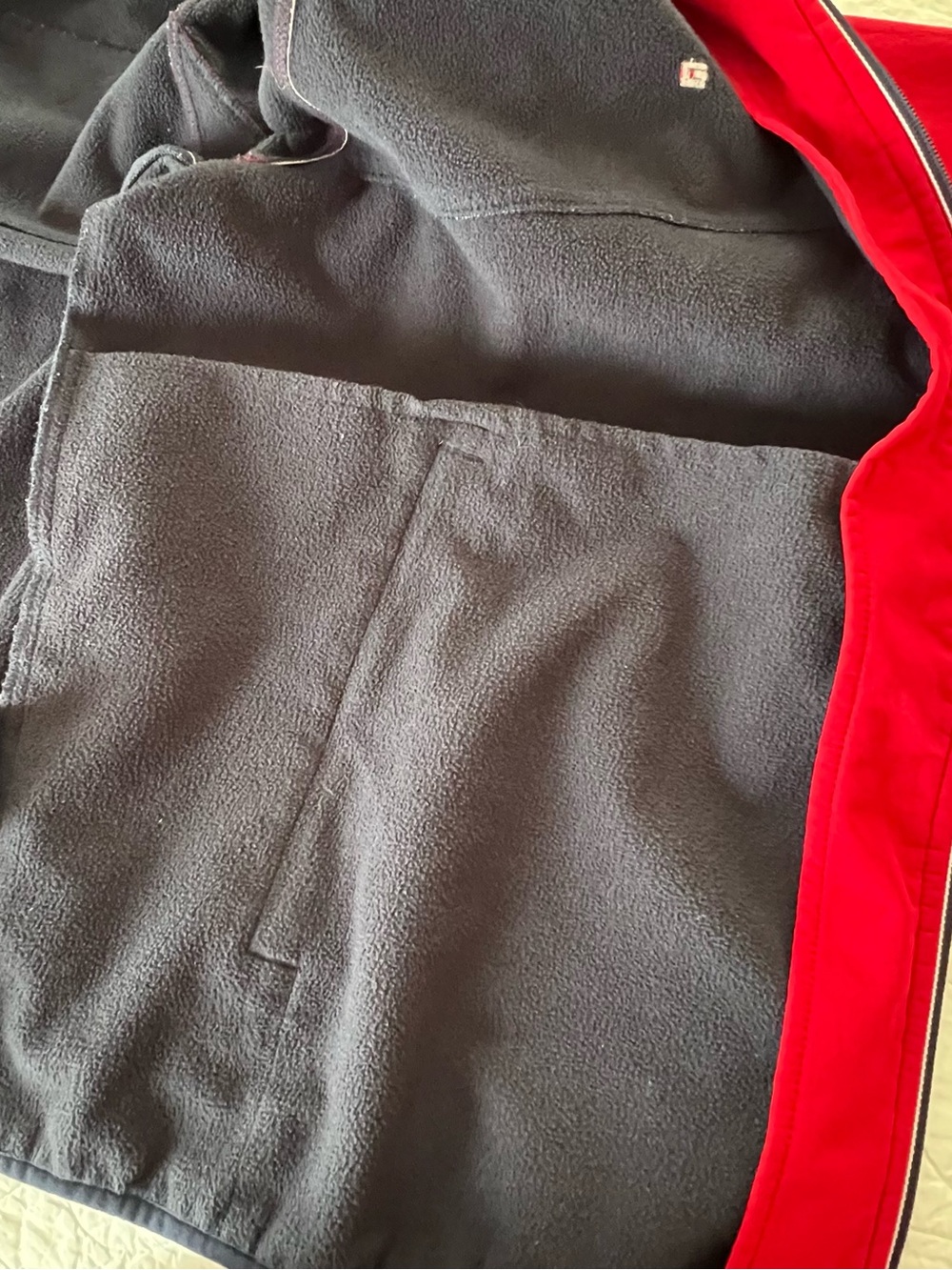 Tommy Hilfiger Red/Wht/Navy Colorblock Lightweight Softshell Performance Jacket - Picture 11 of 14